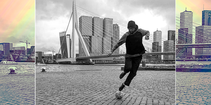 Jean Hemmo Dineka maakt voetbalfilmpjes van zijn voetbalstunts. Een nuttige en effectieve manier om over je vaardigheden te reflecteren.