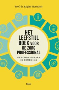Een leefstijlinterventie tot een dagelijkse gewoonte maken is lastig. In Het leefstijlboek voor de zorgprofessional resoneert deze uitdaging.